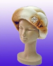 женская шляпа из норки окрас белый с апельсиновым украшенная брошью, меховые шапки, головные уборы